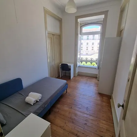 Minimalist 9bed Oasis Parliament Апартаменты Лиссабон